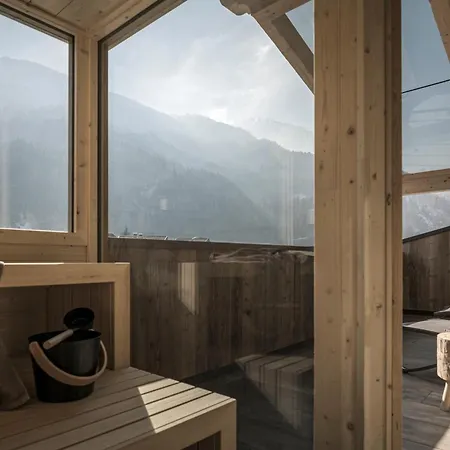 Hotel apartamentowy Brugger