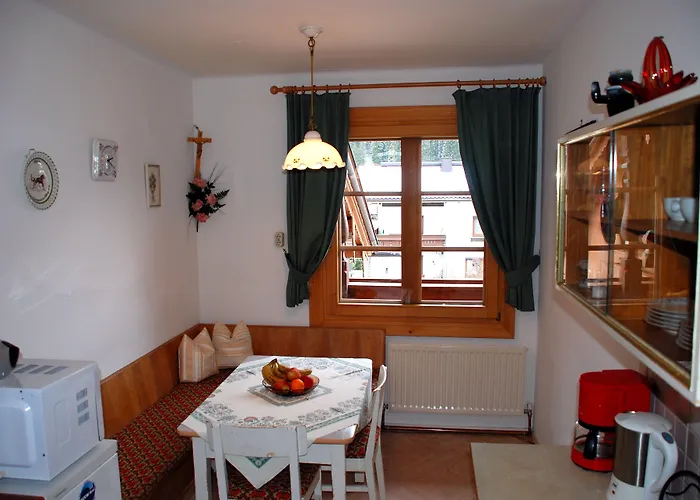 Brugger Apartahotel 4*