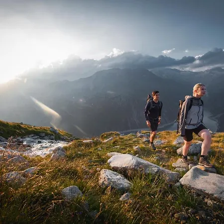 Brugger Mayrhofen