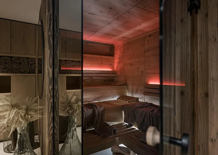 Brugger Apart-hotel 4*